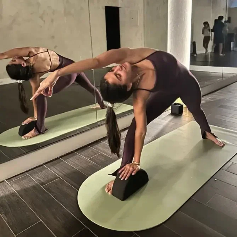 Tappetino Yoga Ovale in Gomma  - Home Gym Yoga Storage recensione e prezzo