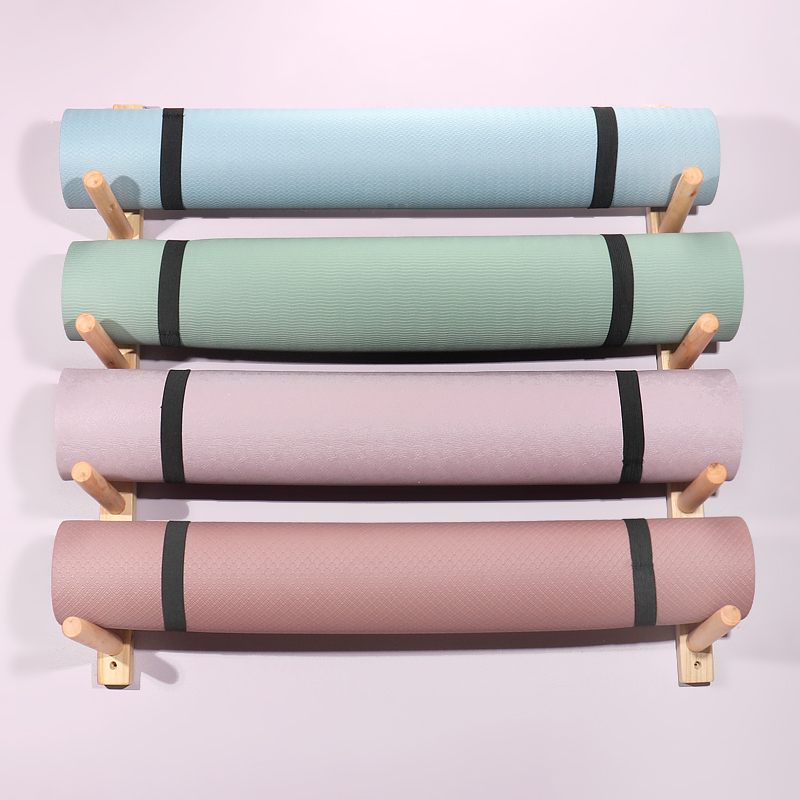 Supporto da parete per tappeti - Home Gym Yoga Storage recensione e prezzo